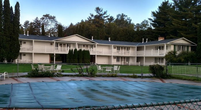 Colonial Inn - From Web Listing (newer photo)